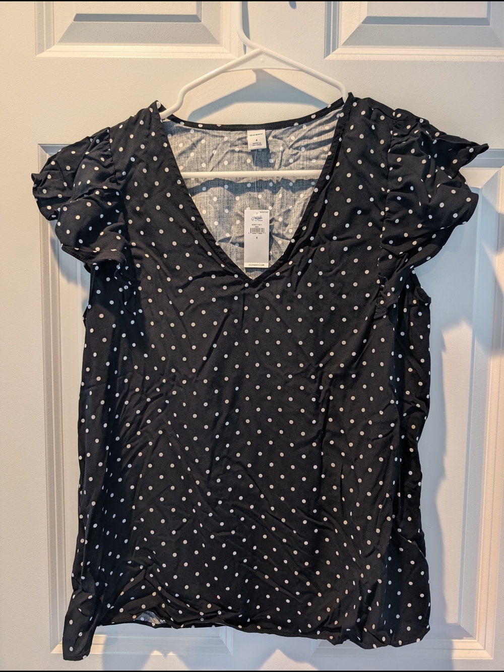 Old Navy Black V-Neck Polka Dot Blouse